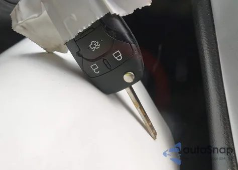 2015 Ford Fusion Se z USA, uszkodzony, nr VIN 3FA6P0H93FR268533